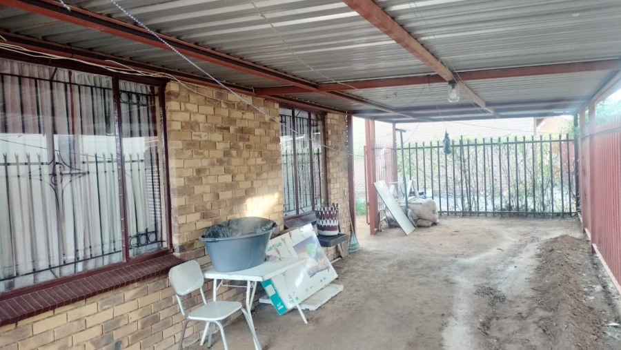 3 Bedroom Property for Sale in Blomanda Free State
